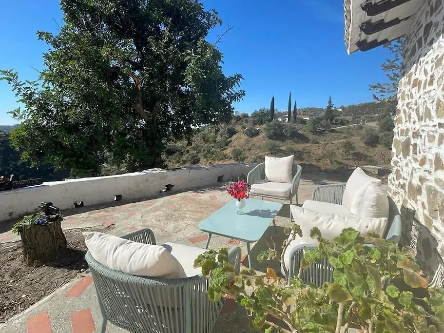 Casa Rural Con Piscina Torre de Benagalbon 0*,